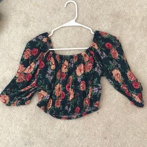 American eagle crop top
